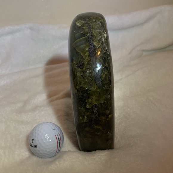 ✨ 4.7lbs Massive Polished Labradorite Slab – Stunning Blue Flash on Both Sides!✨ - Picture 8 of 12